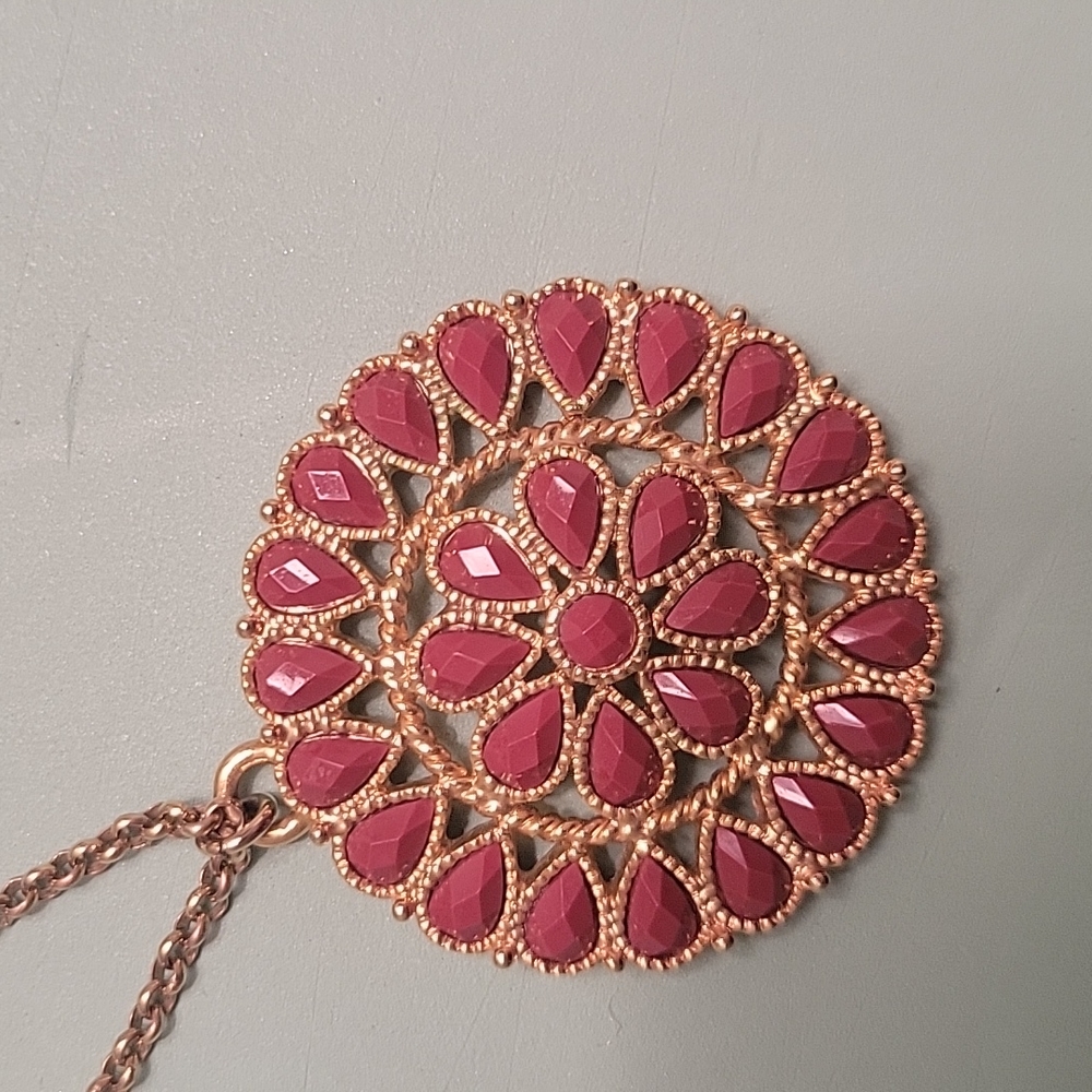 Loft necklace - Picture 2 of 3